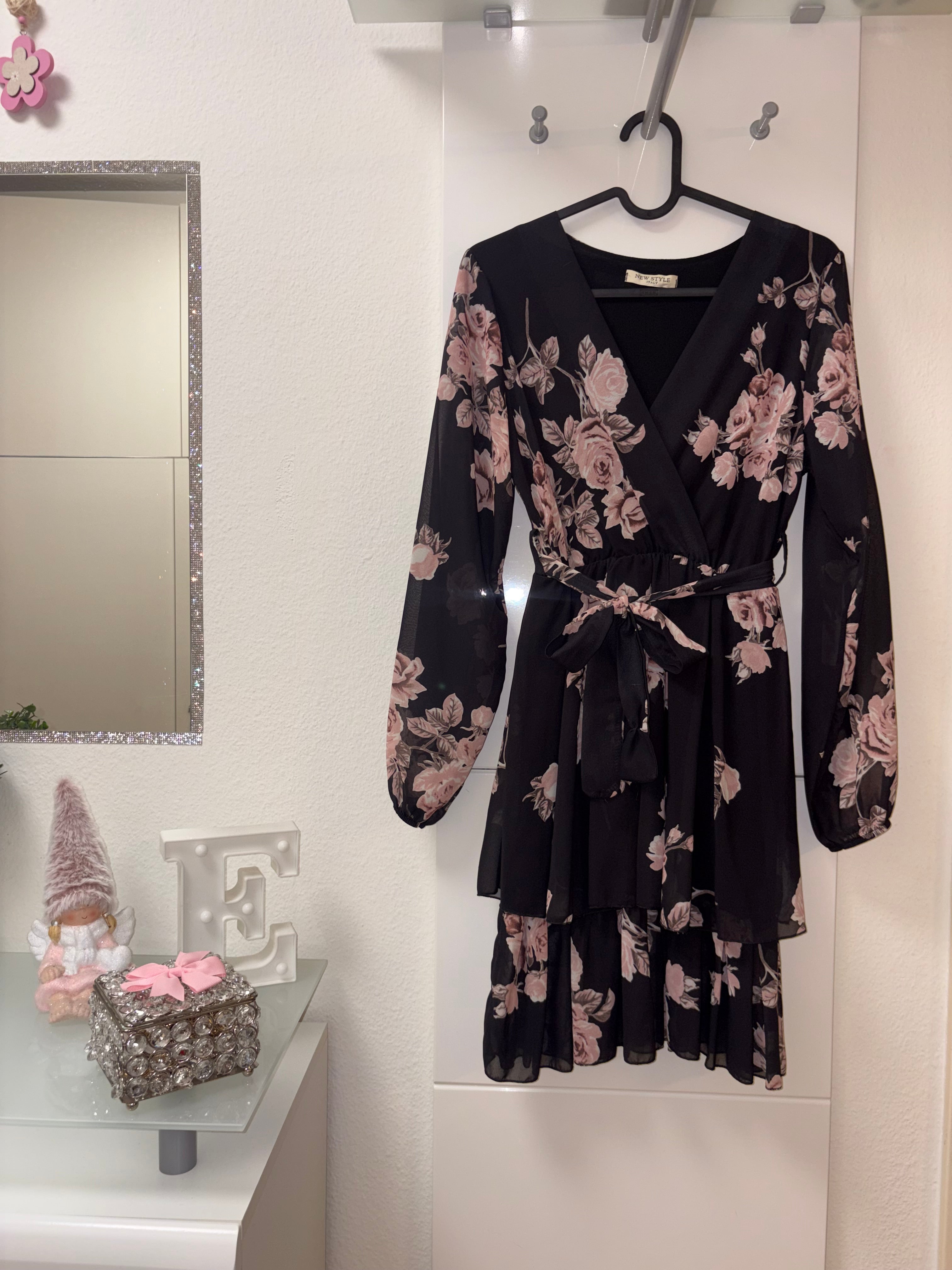 Dress🩷🖤