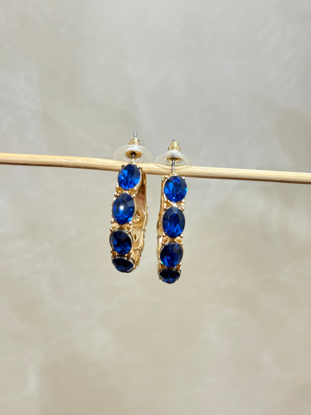Dangling Earrings💙