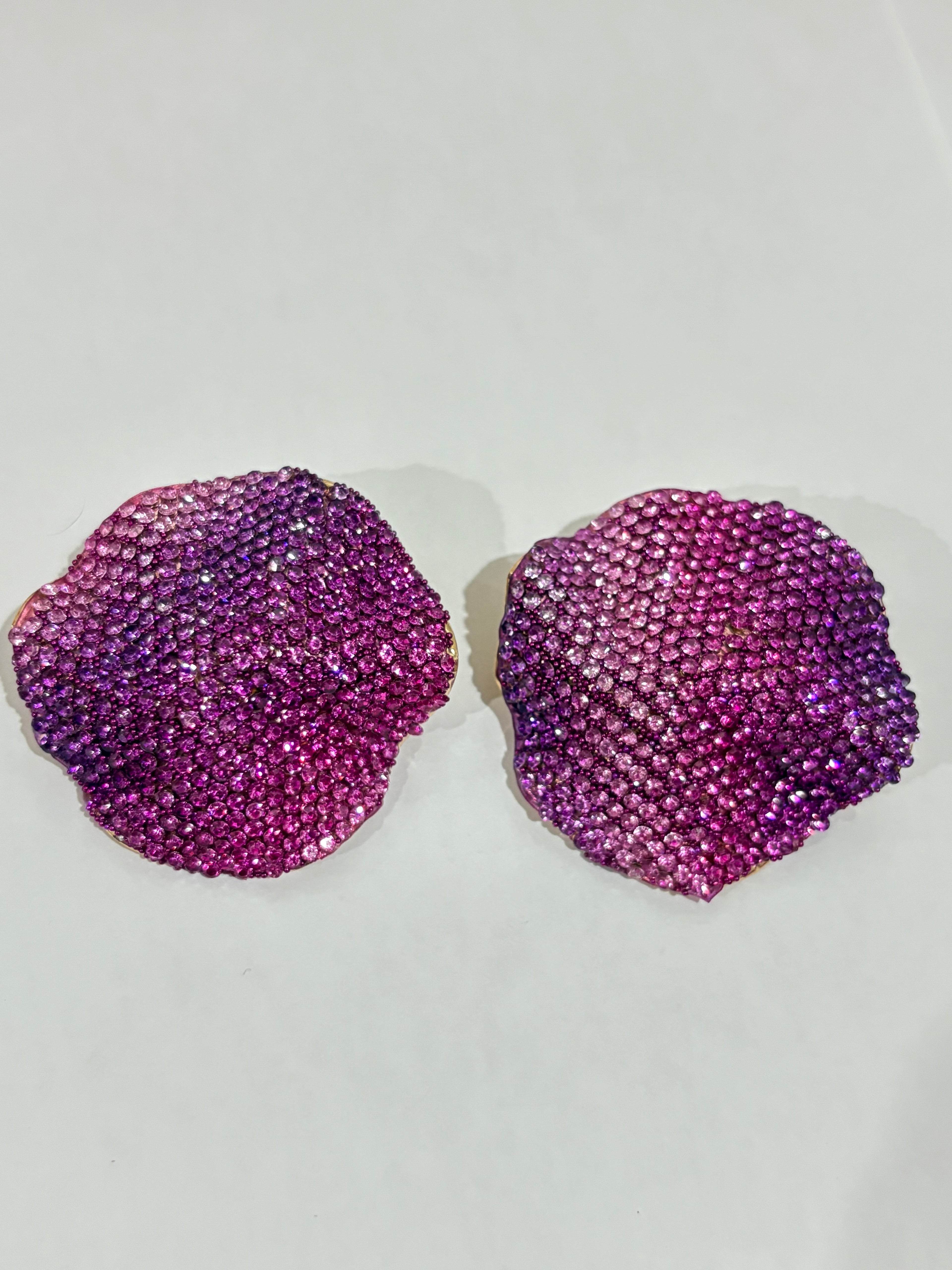 Stud Earrings🩷