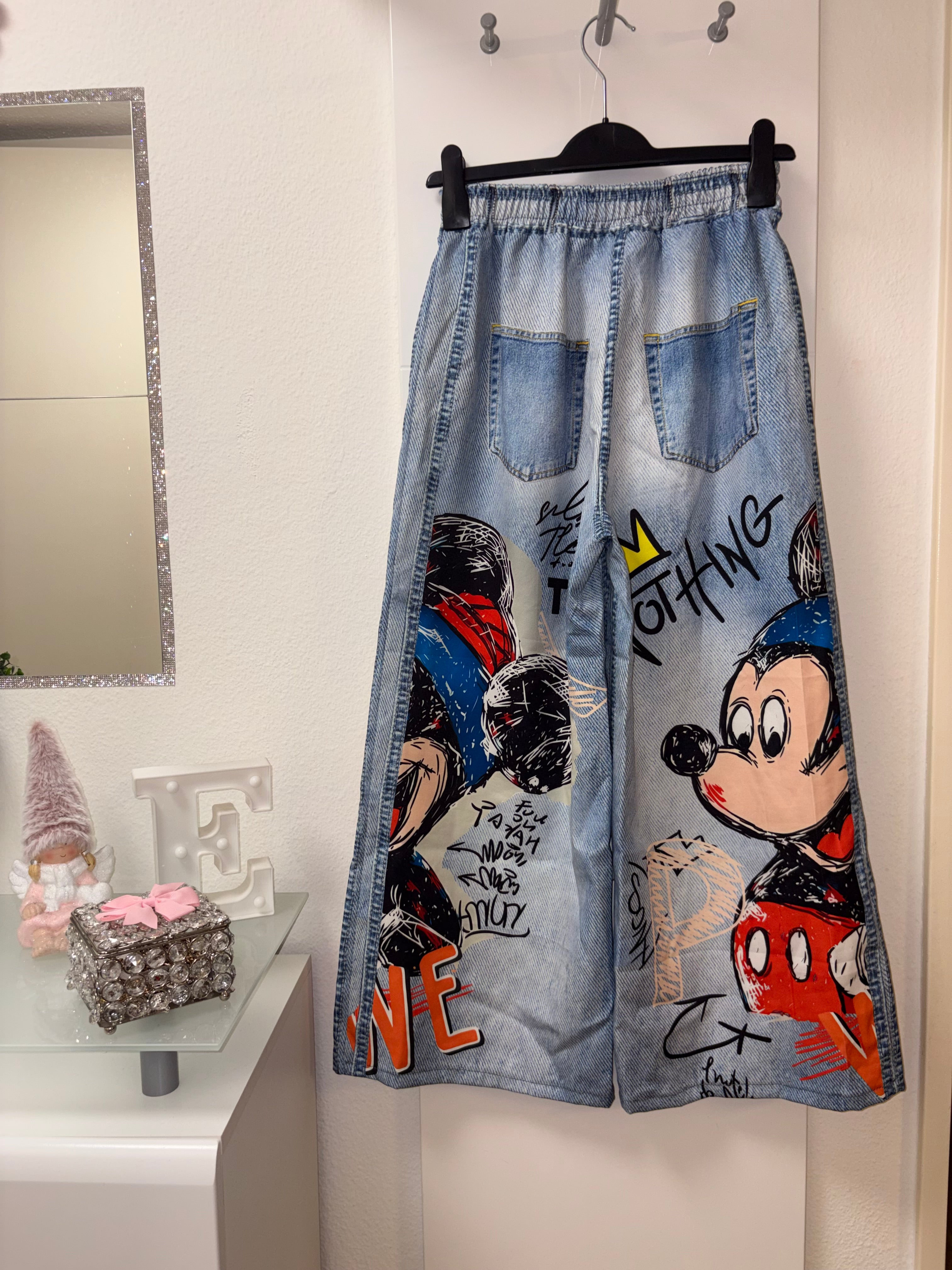 Trousers mood Disney💙❤️🖤